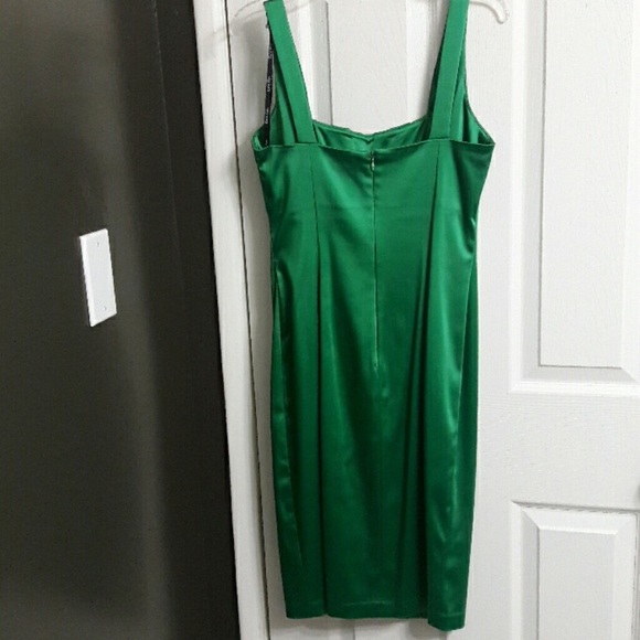 Grass green CK cocktail (or bridesmaid;-) dress - Picture 2 of 5
